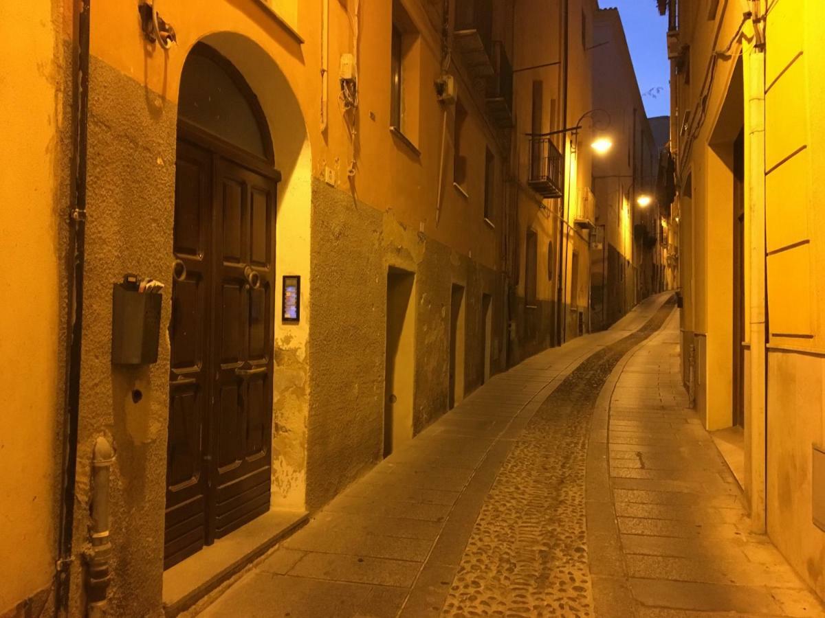 Romantic Suite Canelles Cagliari Eksteriør bilde