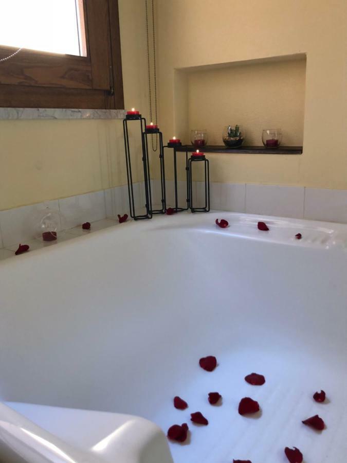 Romantic Suite Canelles Cagliari Eksteriør bilde