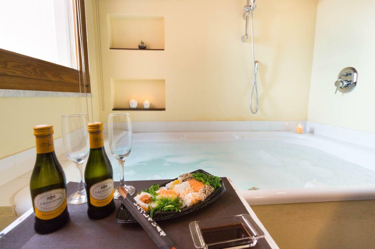 Romantic Suite Canelles Cagliari Eksteriør bilde