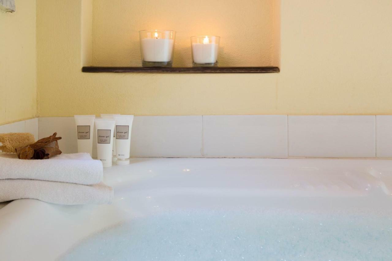 Romantic Suite Canelles Cagliari Eksteriør bilde