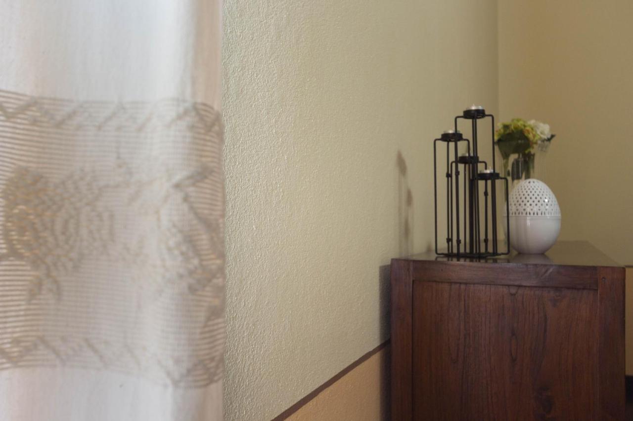 Romantic Suite Canelles Cagliari Eksteriør bilde